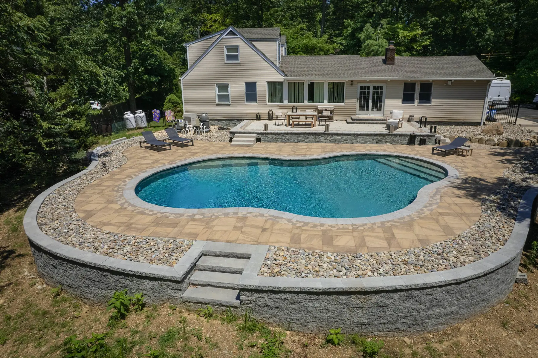 Freeform Pools by Swim King 53