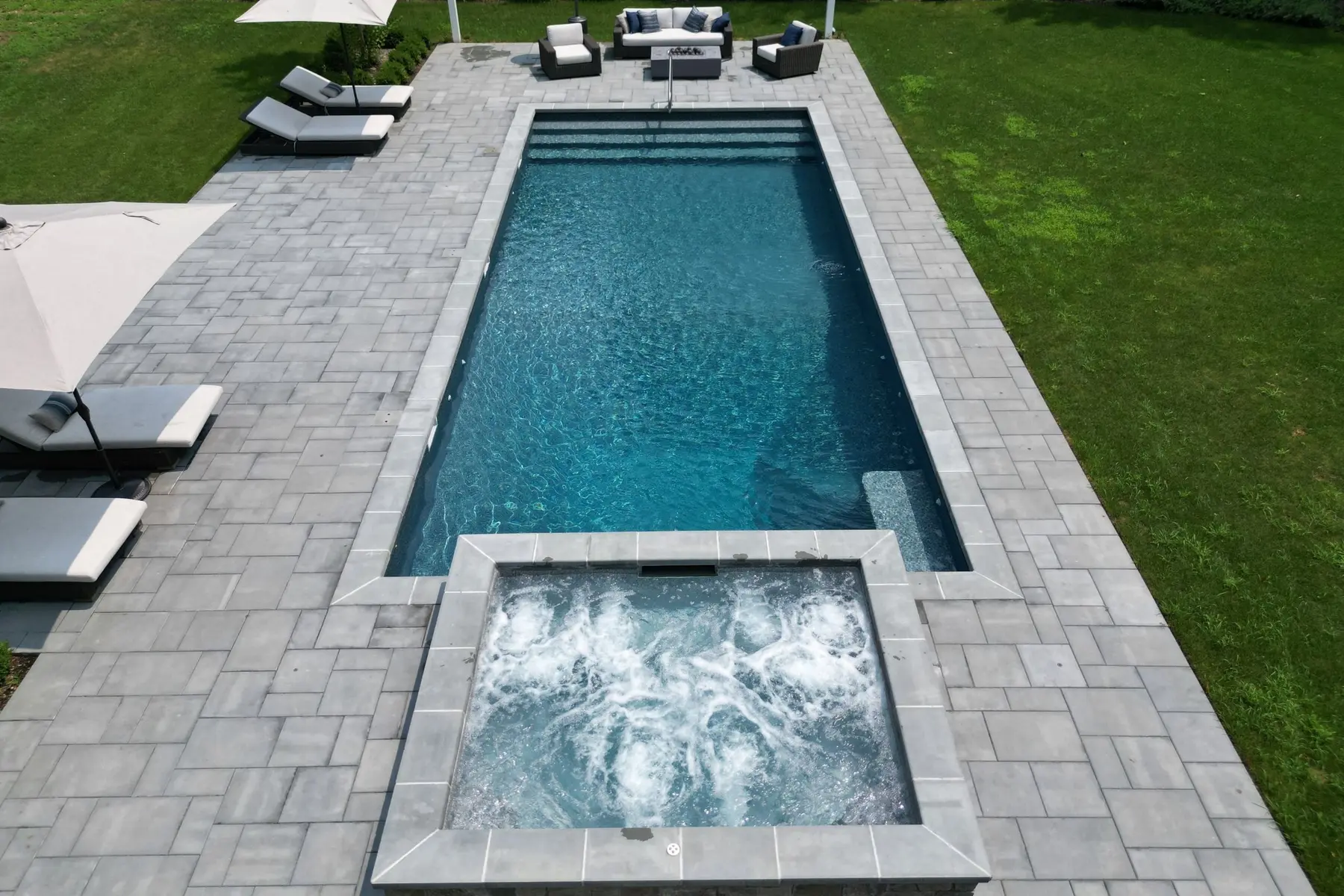 Geometric Pools by Swim King 23